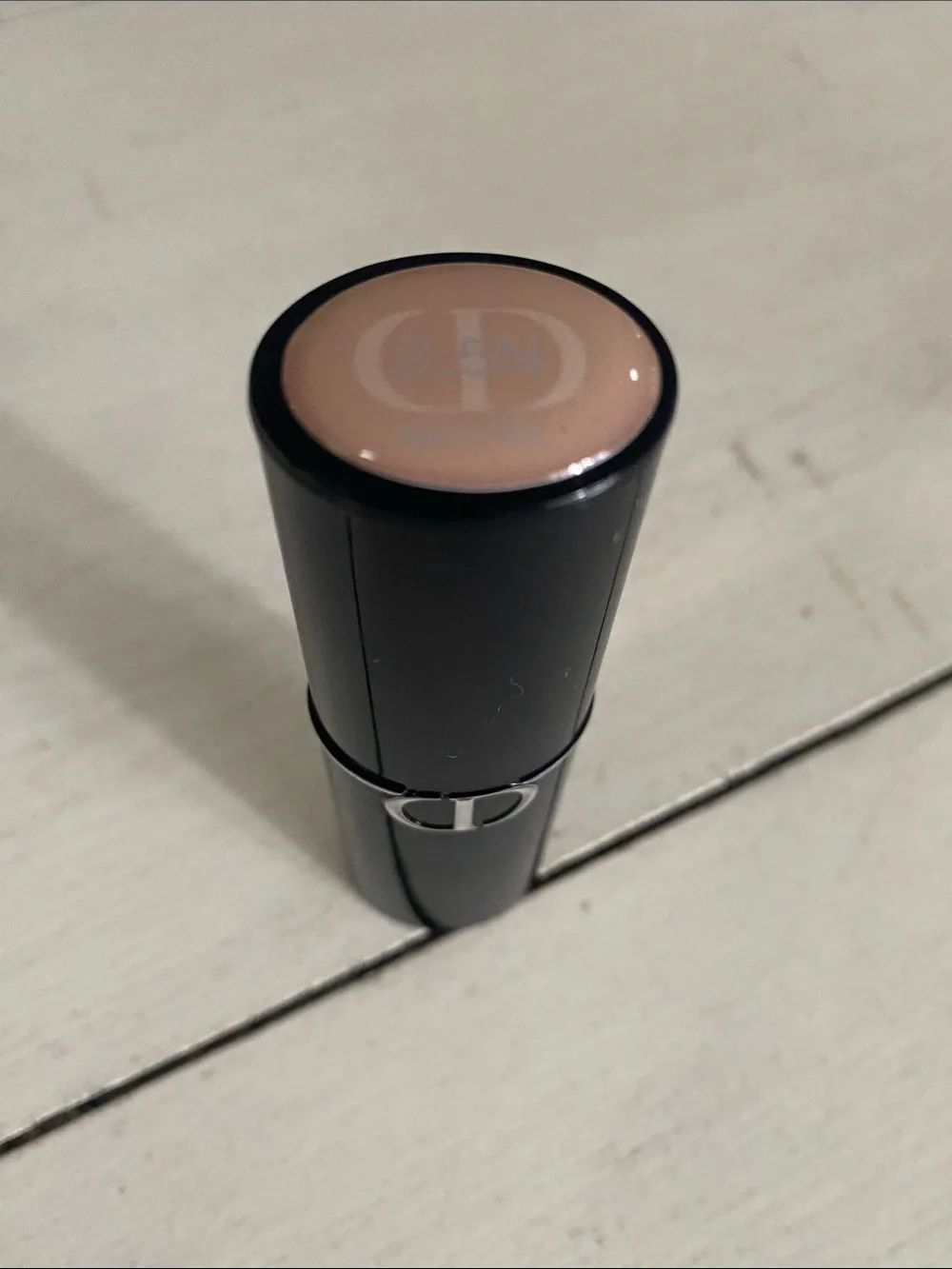 Dior Forever Skin Perfect Foundation - Picture 1 of 3